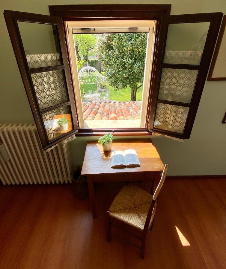 Fiori Di Maggio Bed & Breakfast Muscletto ภายนอก รูปภาพ